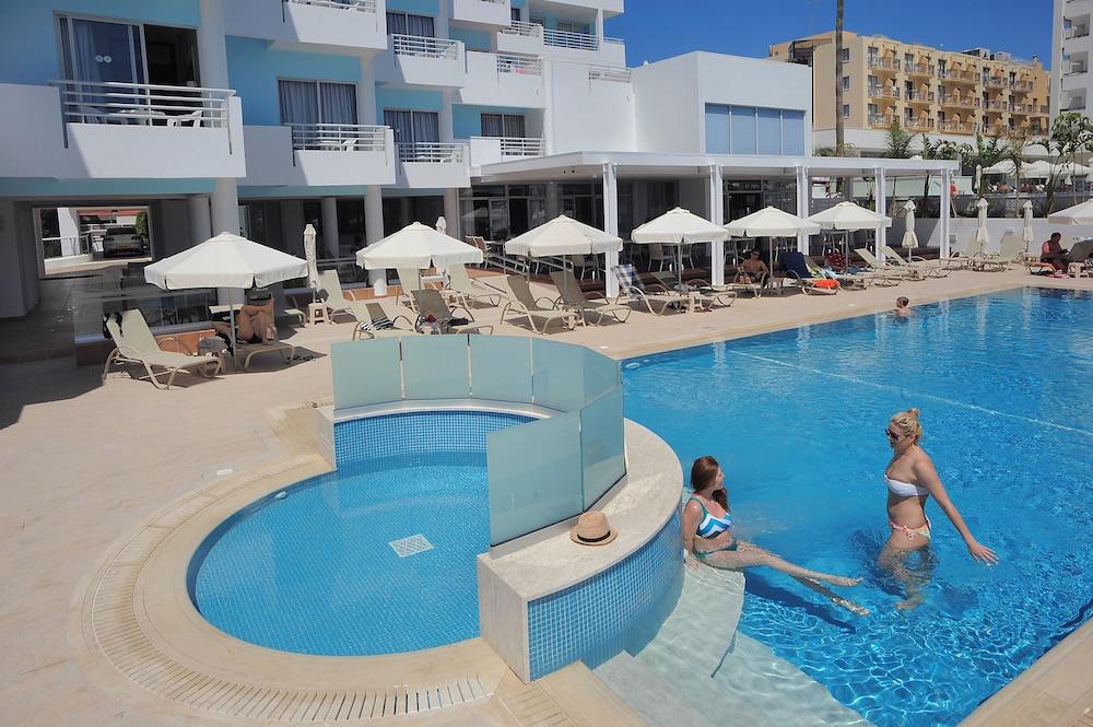 Okeanos Beach Boutique Hotel Ayia Napa Eksteriør billede